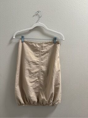 Zara Light Beige Skirt with Front Seam Detail